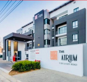 The Atrium-JOBAK Guest Apartment